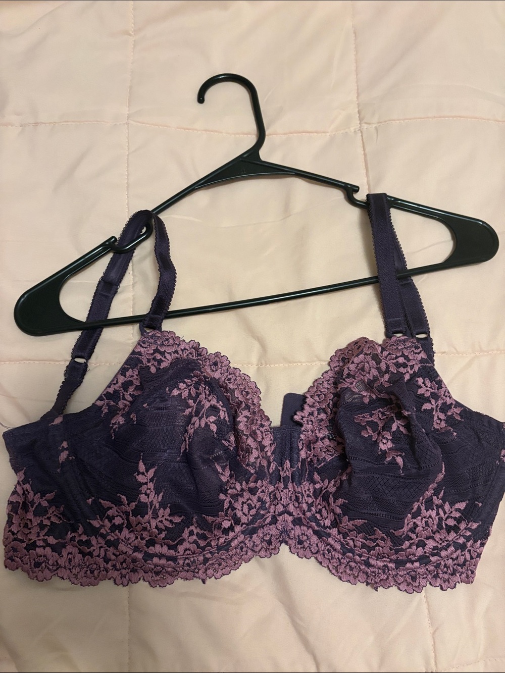 Wacoal Purple Lace Underwire Bra with Floral Embroidery